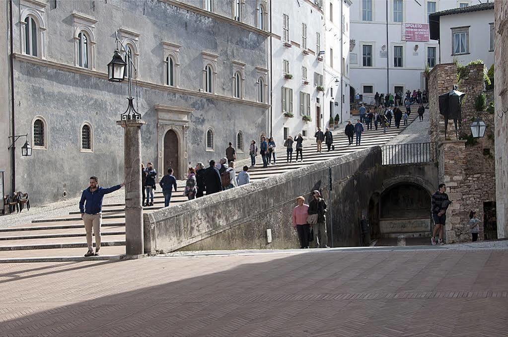 Hotel Athena Spoleto Exterior foto